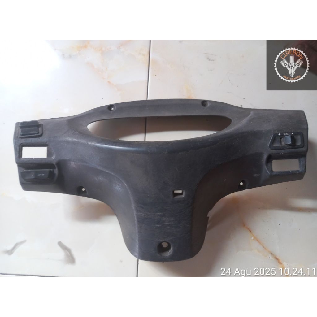 COVER BELAKANG SPIDOMETER MOTOR KYMCO XTR SECOND