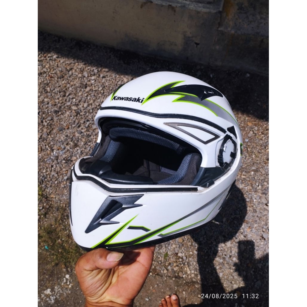 helm Kawasaki ninja RR