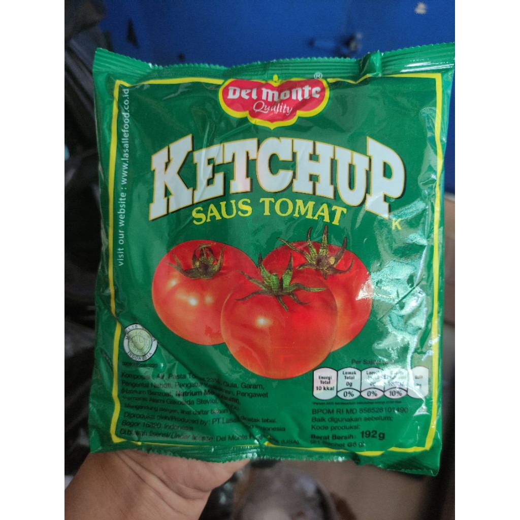 

saos tomat sachet Delmonte isi 24x8gr