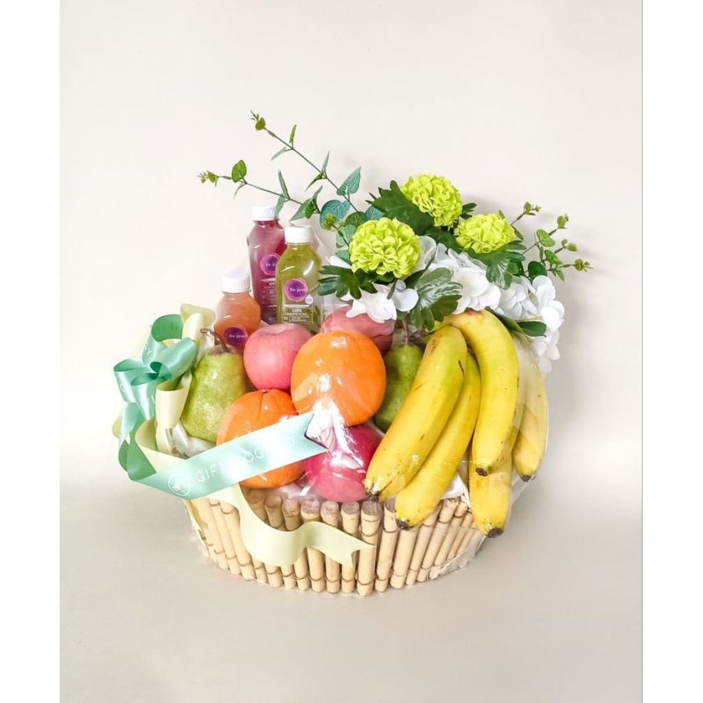 

parsel buah plus 3 jus buah