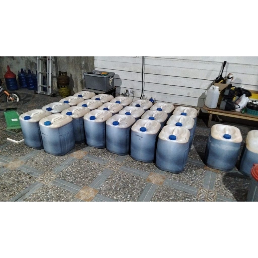 

25kg Madu Hutan Riau (Akasia Crassicarpa) Asli dan Murni Raw Honey