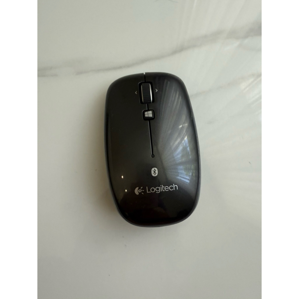 Logitech Freedom Plus Bluetooth Mouse - Preloved Kondisi Bagus