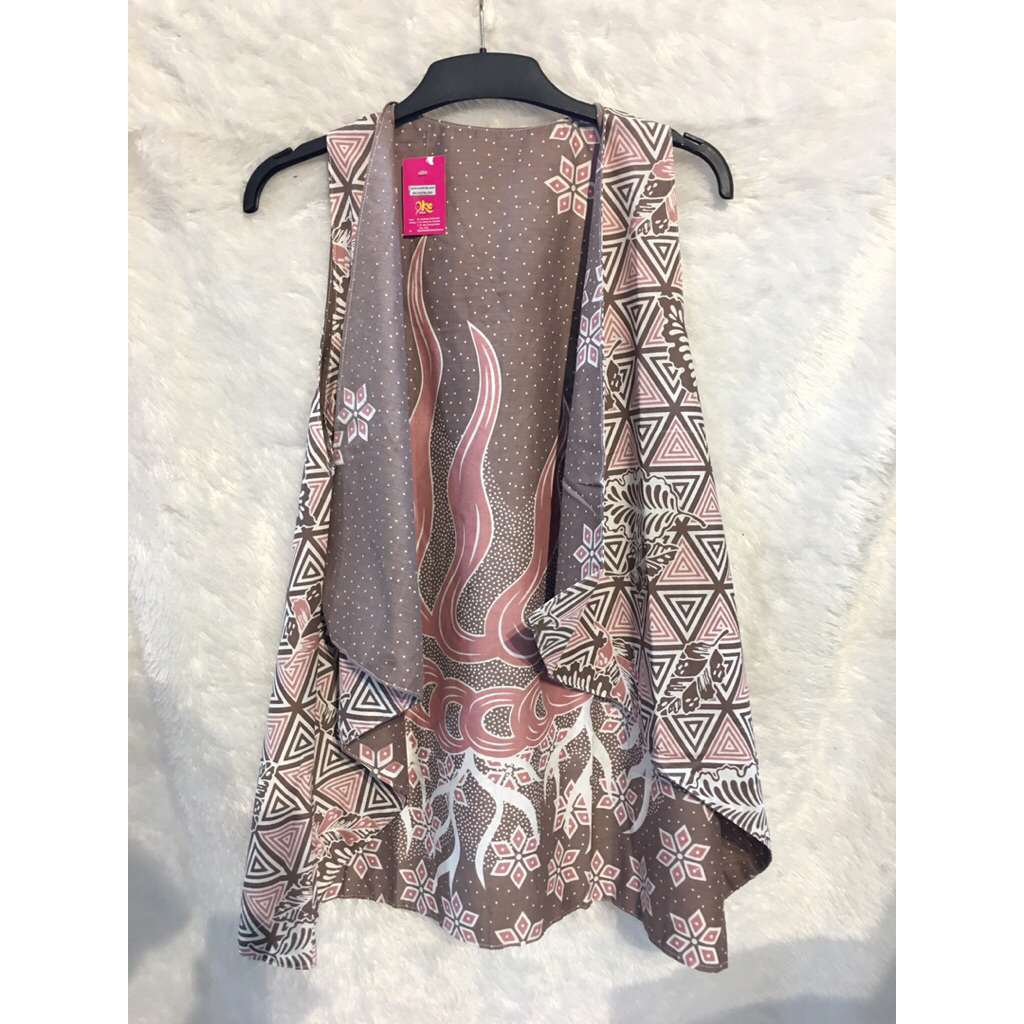 Outer Batik Kekinian.Motif bolak balik