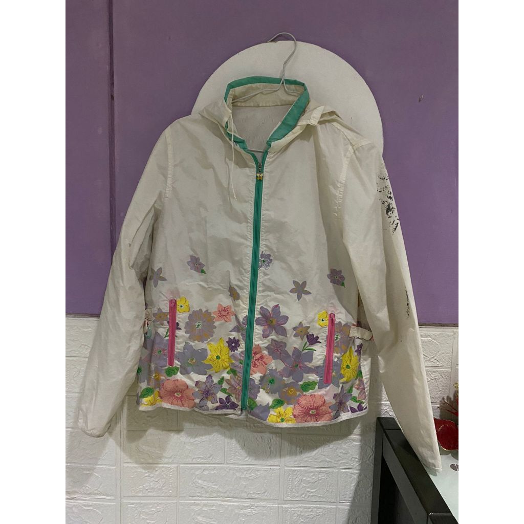 jaket parasut bunga wanita preloved