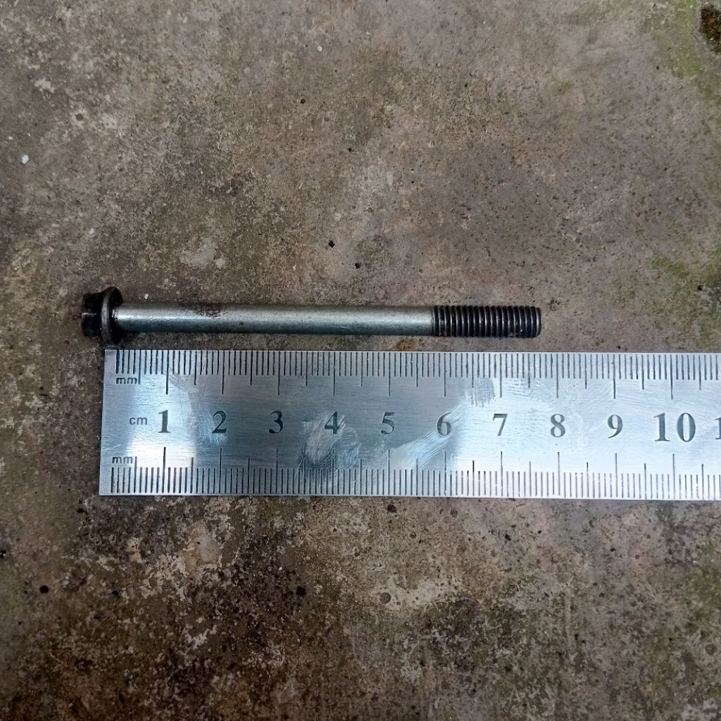 Baut Kunci 8 Panjang 75mm (7,5cm) Panjang Drat 20 mm (2cm) Baut Kunci 8 Original Copotan