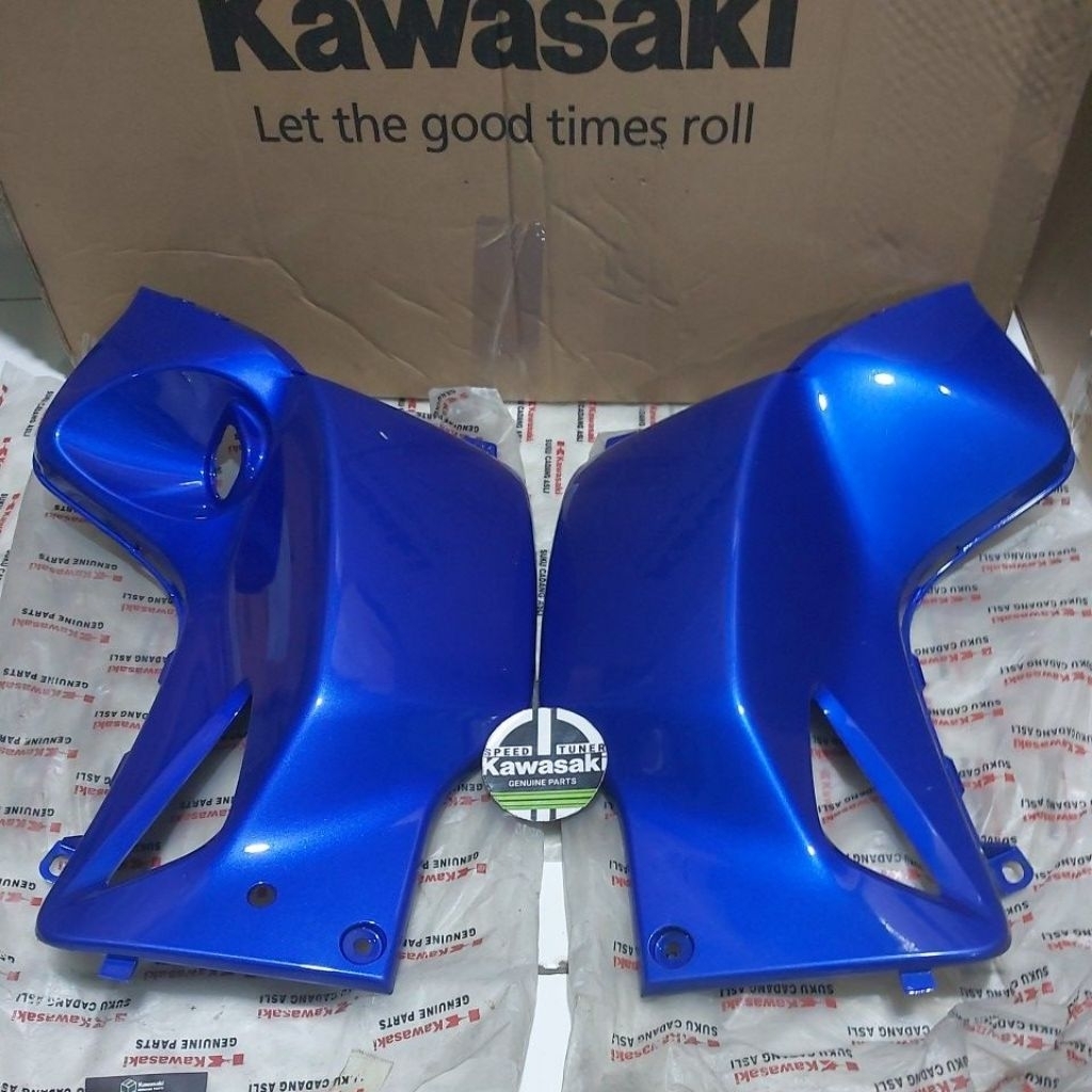 sayap dalam zx130 kanan kiri biru