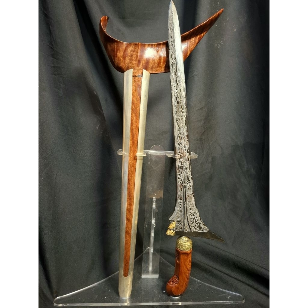 PASOPATI MAGETI III KINATAH EMAS