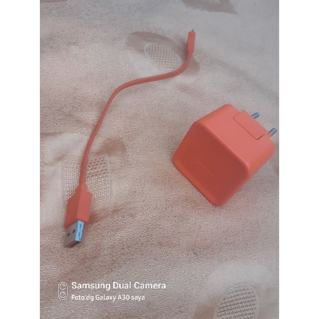 charger JBL + kabel JBL flip 2/flip 3 original