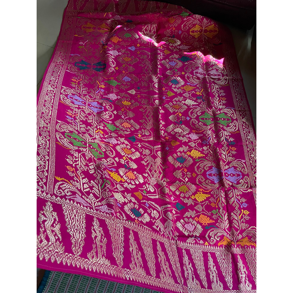 Ready Limited // Songket // Kain tenun songket cendana sidemen bali // Bukan Bordir