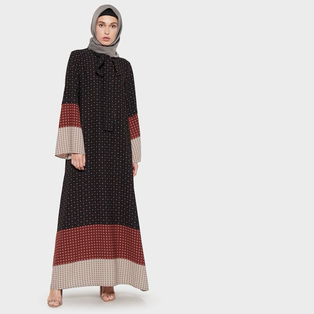 Sahara Dress by Suqma