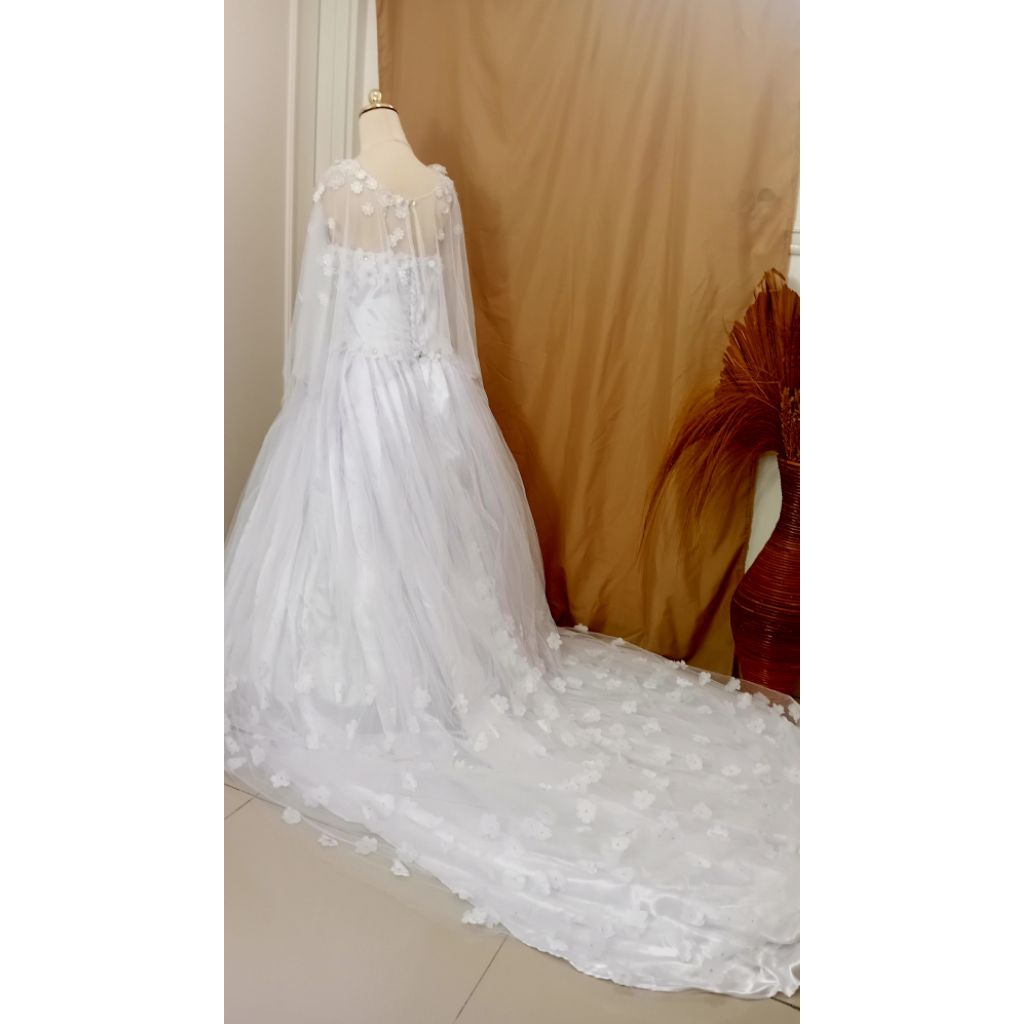 sewa gaun pengantin-sewa wedding dress-sewa baju pengantin