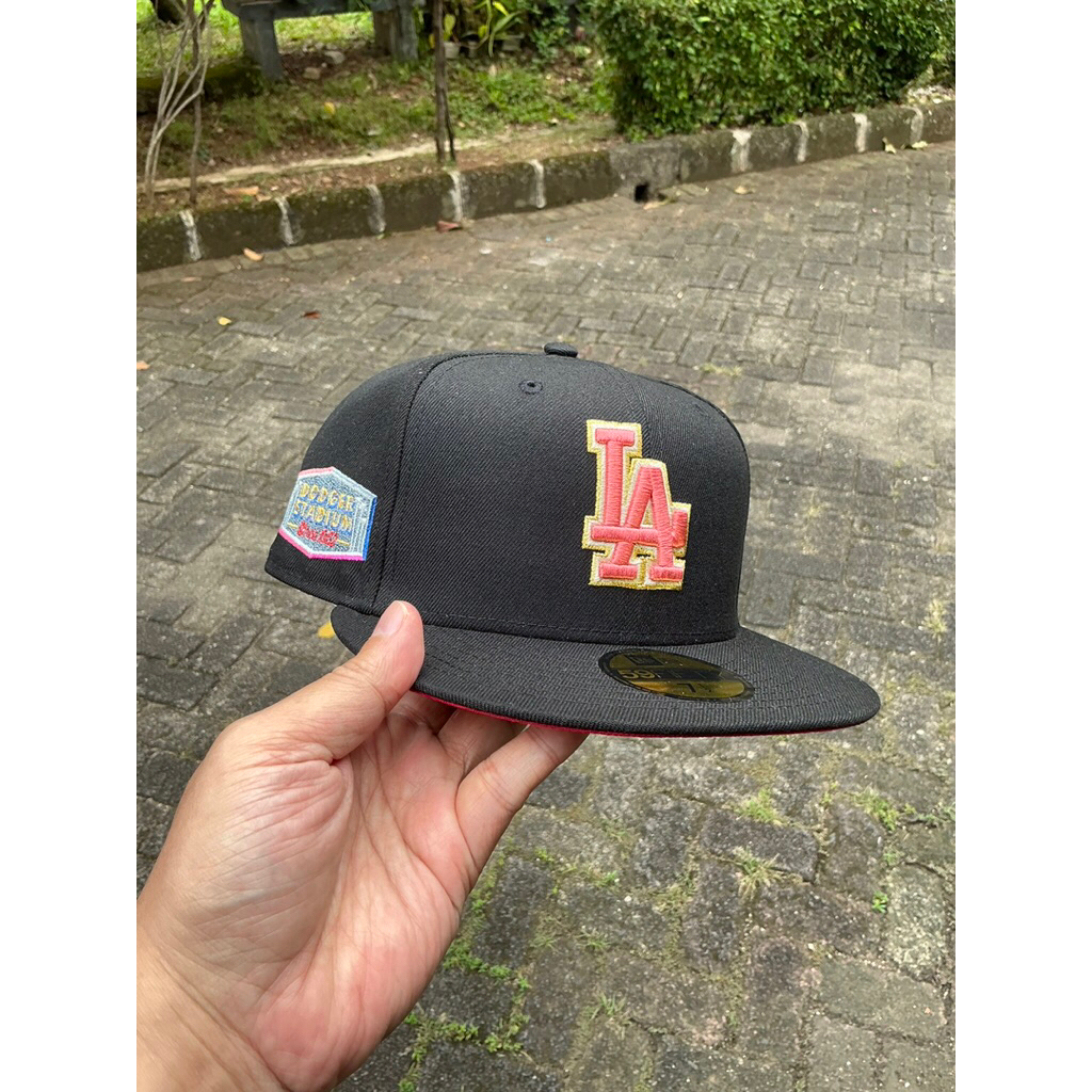 LA Dodgers 1962 Stadium Patch Black New Era 59Fifty Fitted Hat