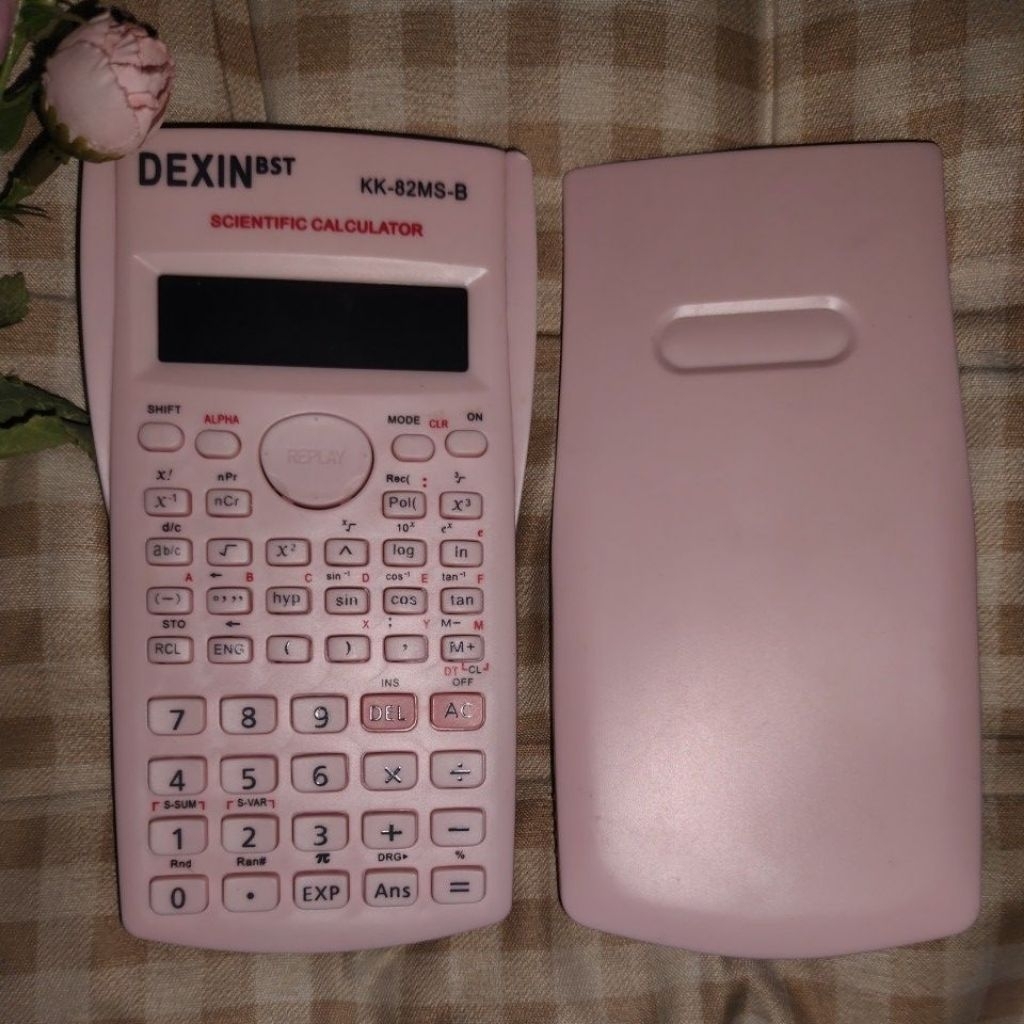 

(Prelove) Kalkulator Scientific DEXIN KK-82MS-D / Kalkulator Ilmiah 240 Fungsi – Pink