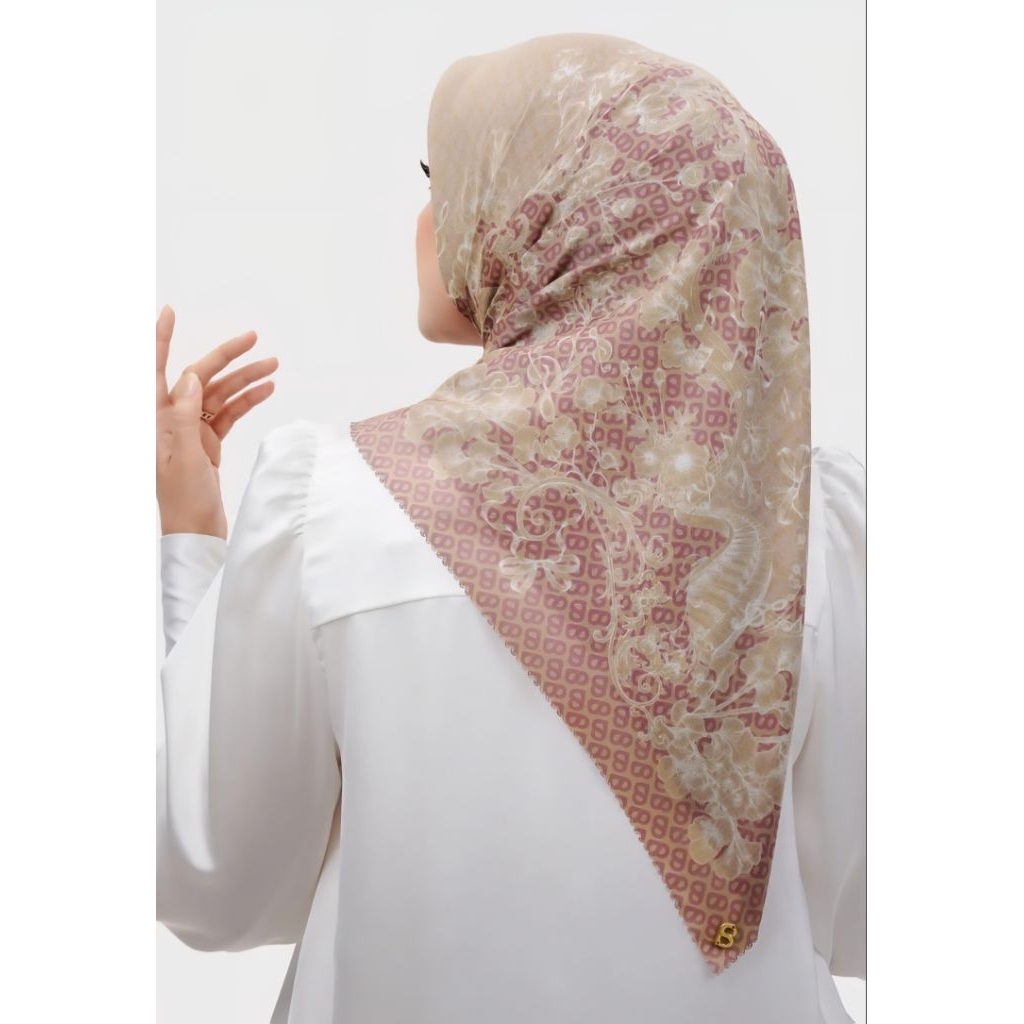 Buttonscarves scarf Nada 2 festive parfume (FULL SET BOX)