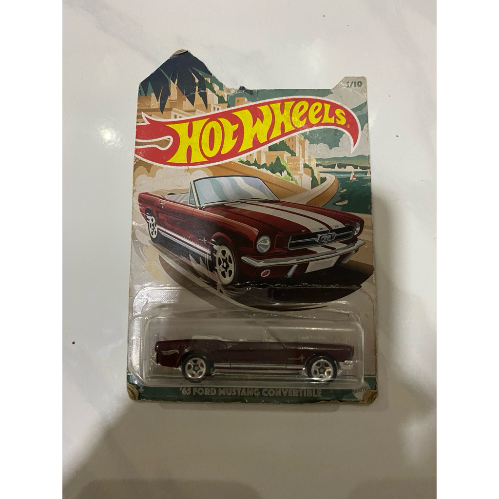 Hot wheels 65 ford mustang convertible