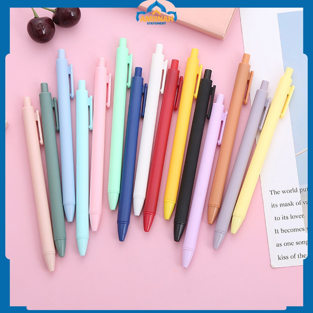 

Pulpen Gel Ink 0.5mm Macaron Tinta Hitam Alat Tulis Stationery / Pulpen Warna Warni Pastel Cetek Polos Amiinah Stationery A120