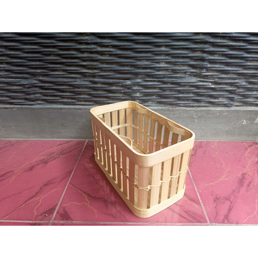 (24x13x15) Keranjang Bambu Oval Kotak Lengkung bilah wilah bambu