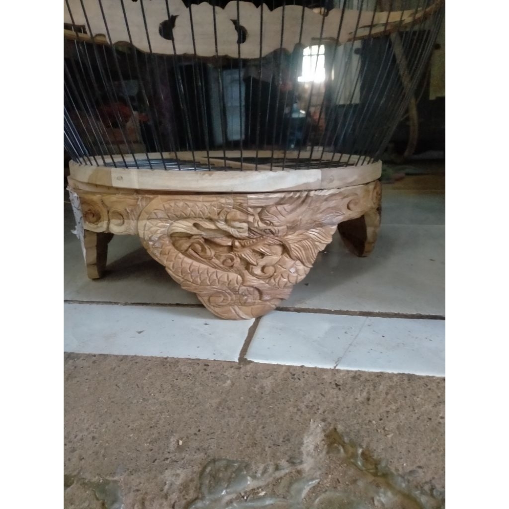 tebok Kutut + mahkota ukir naga