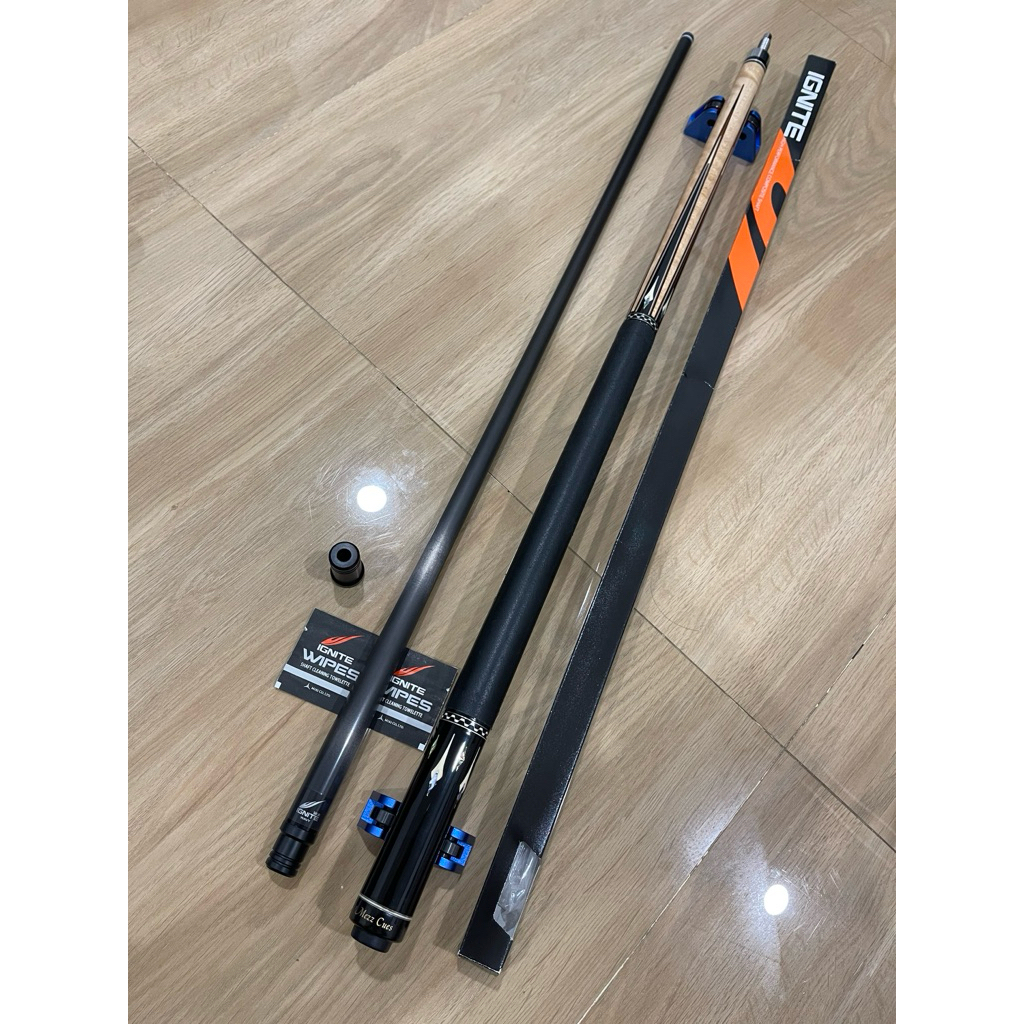 Mezz Ace 804 Wavy1 Butt + Shaft Ignite 12.2mm 29 Inch Wavy 1 Stick Billiard Cue Like New Condition n