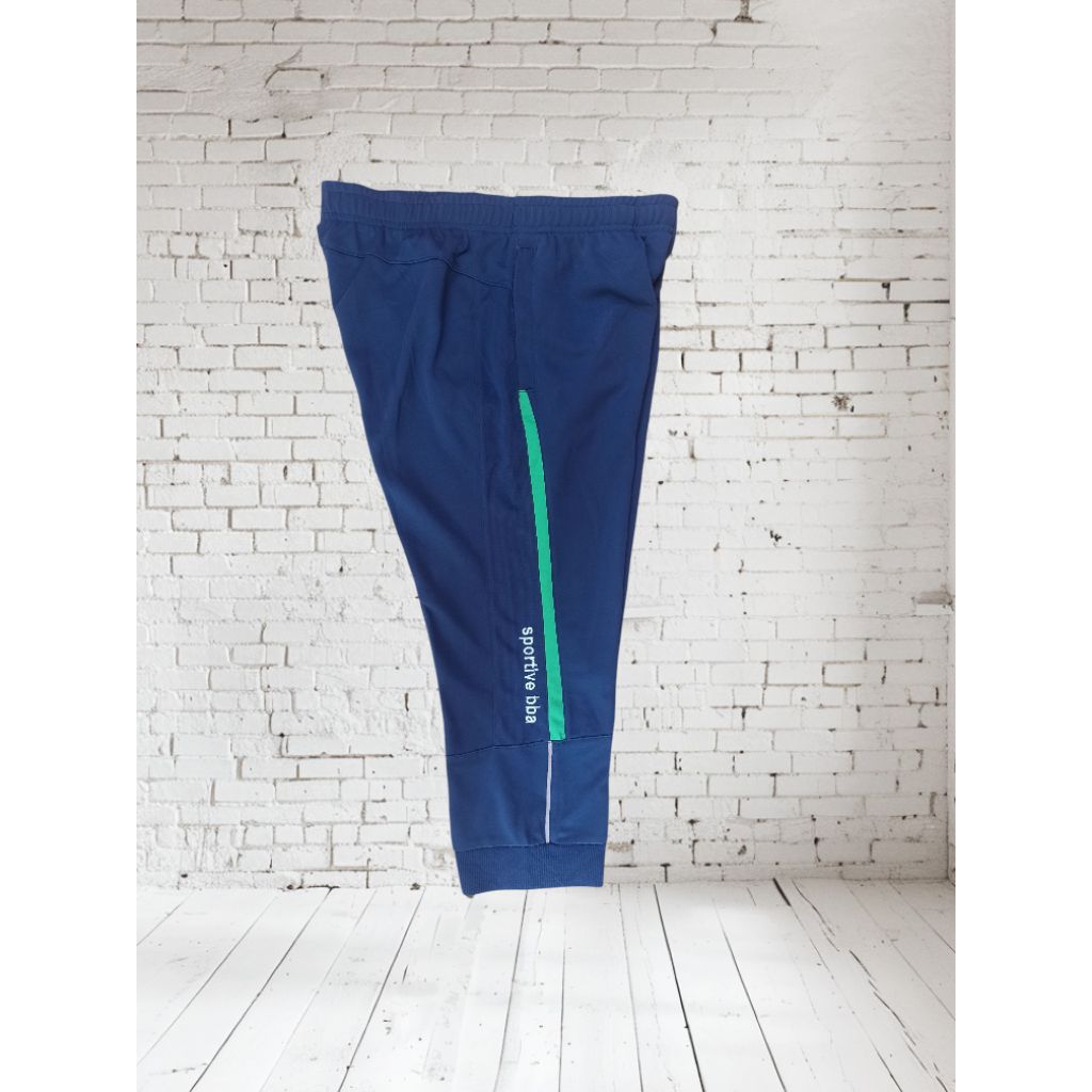 Bangbang jeans celana outdoor pendek size M