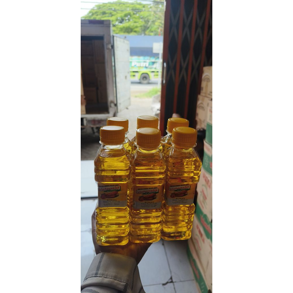 

Minyak Goreng Botol 250 ml Valensia (1 pack isi 6 pcs)