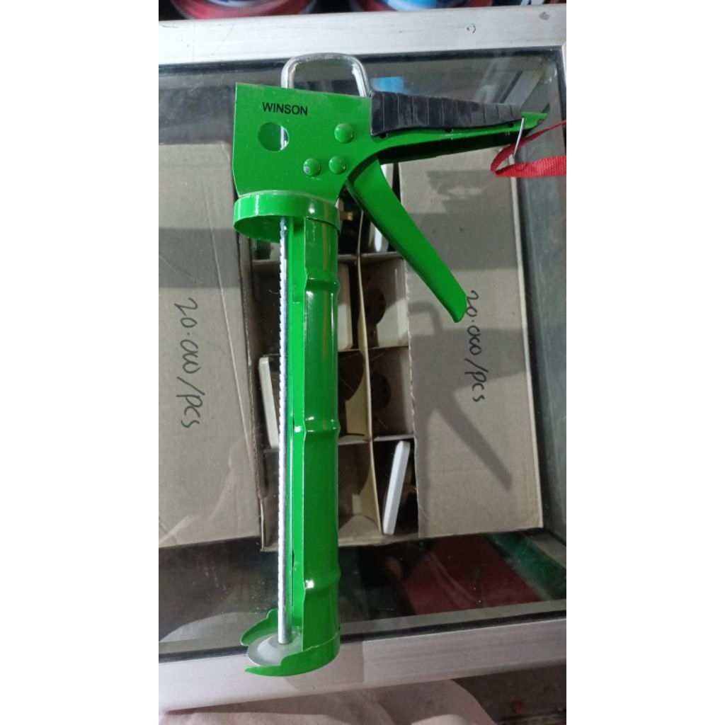 Tembakan Lem Sealant, Tembakan Lem Kaca