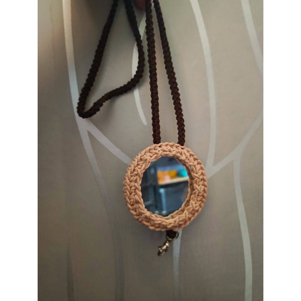 Tali ID card with mirror Rajut Handmade