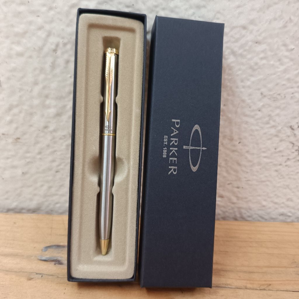 

pulpen ballpoint Parker stainless model putar exclusive gratis Grafir nama