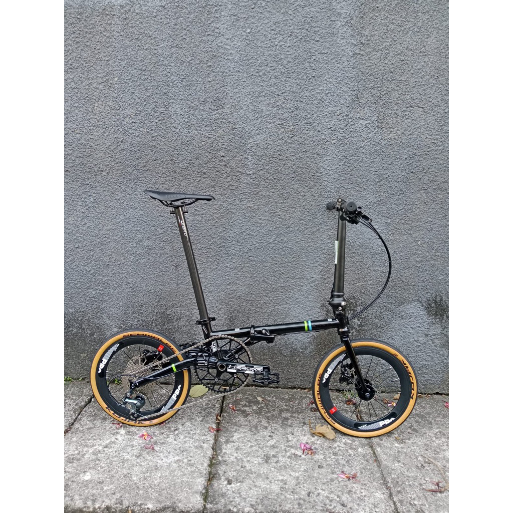 sepeda lipat fnhon gust 16 discbrake folding fnhon