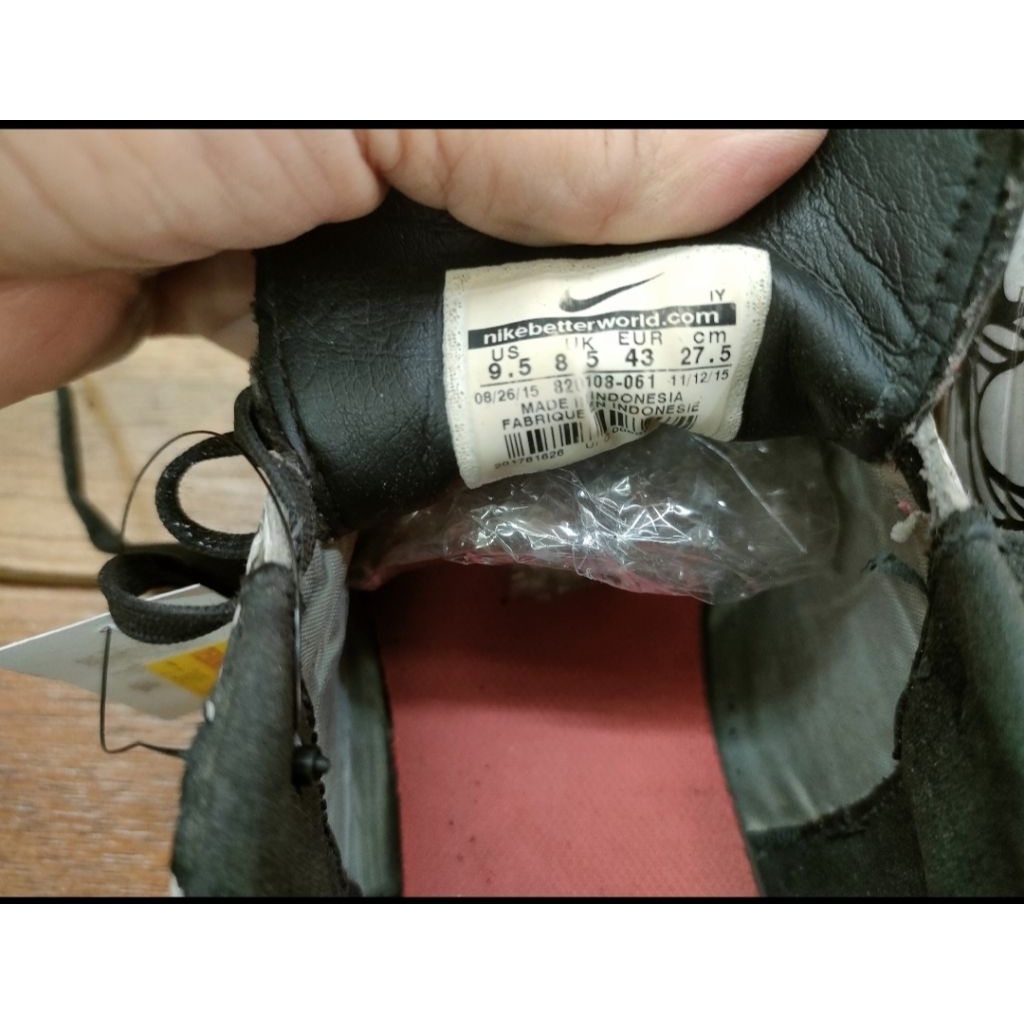 SEPATU SECOND FUTSAL