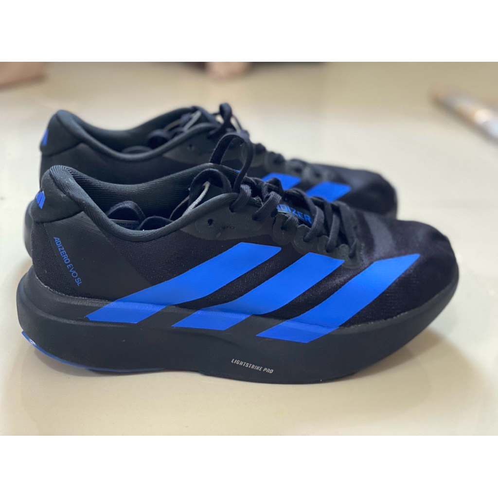 ADIDAS ADIZERO EVO SL  SIZE 42 second