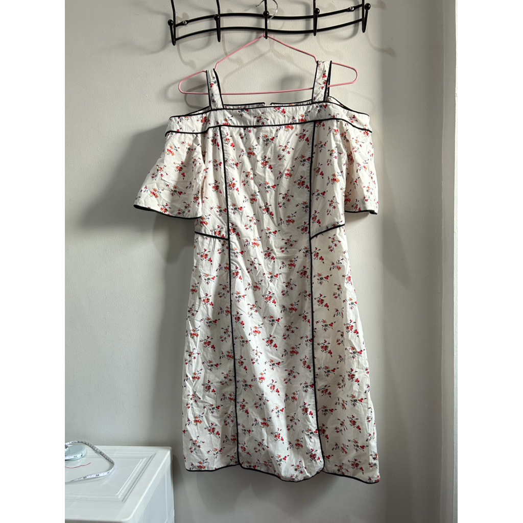 Preloved dress sabrina tali putih wanita polisk baca deskripsi