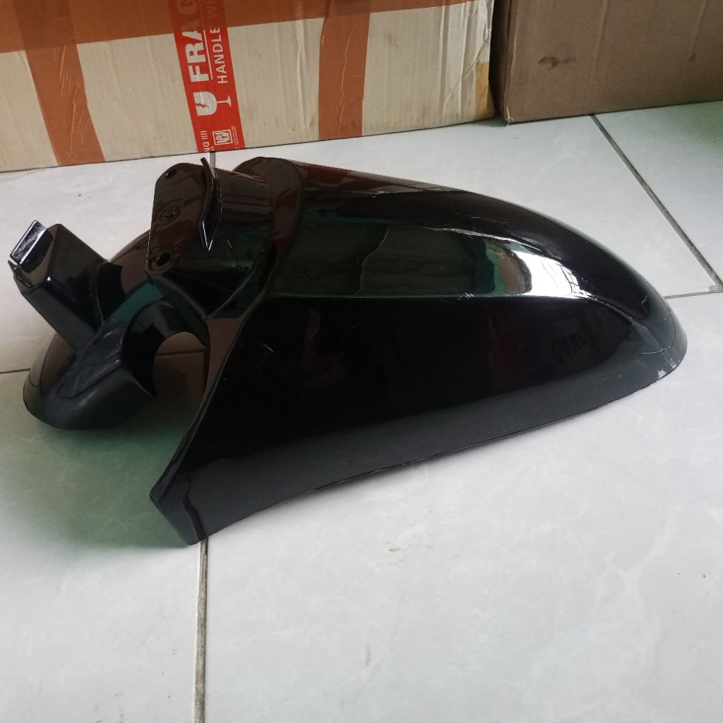 slebor depan scoopy 2020-2024 hitam