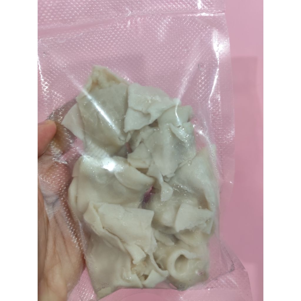 

Wonton Berat 500 gram + Chili Oil