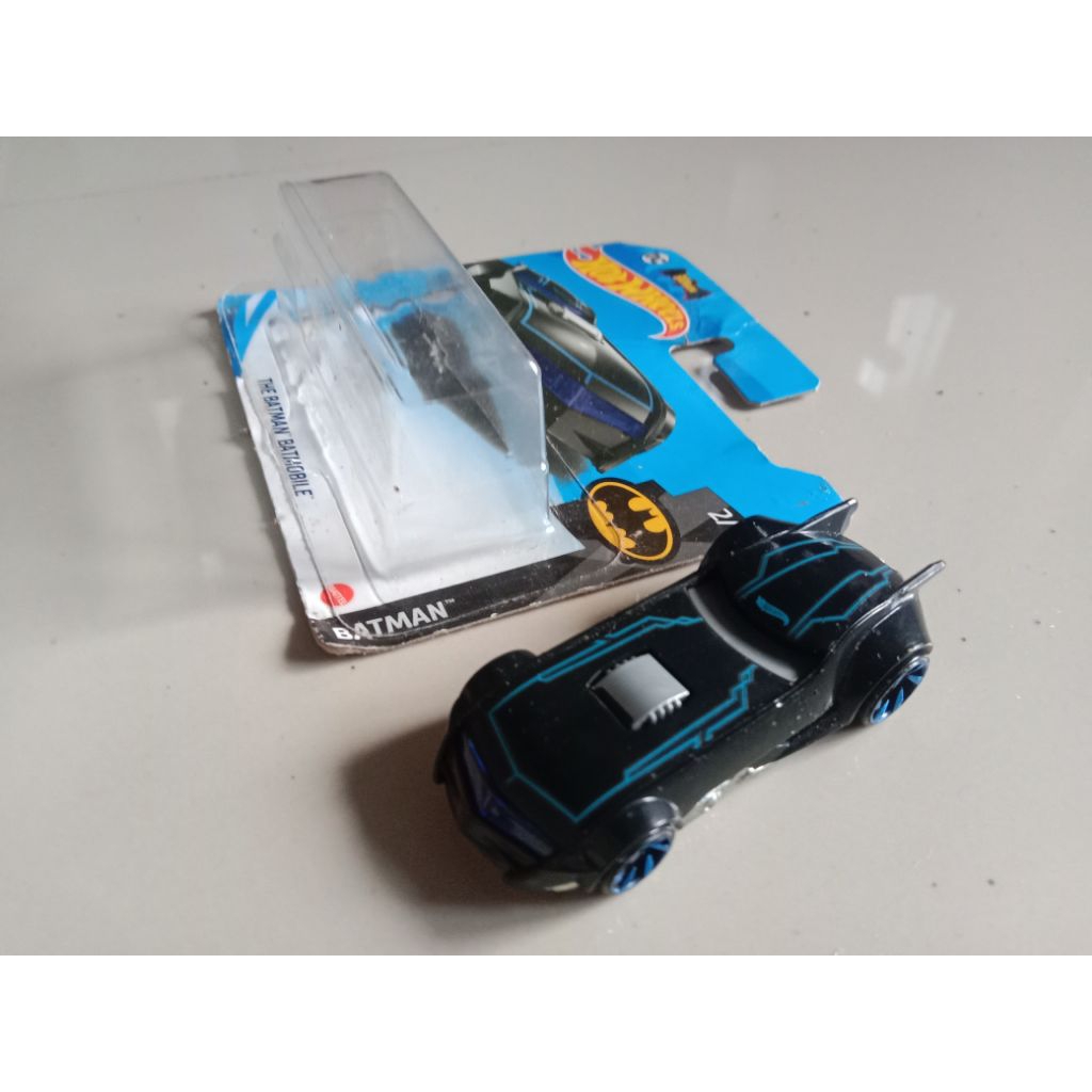 hot wheels the Batman Batmobile