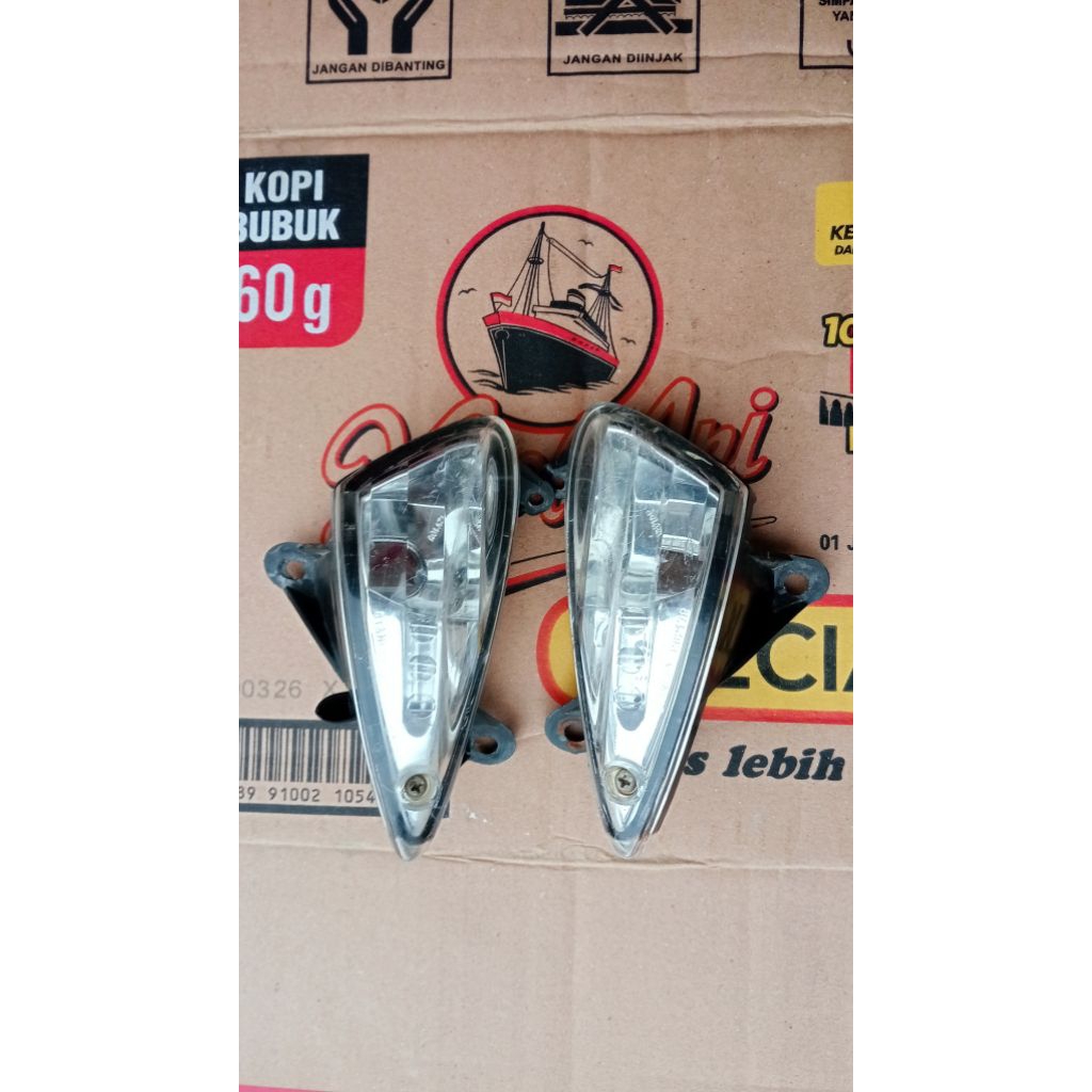 lampu send depan motor Supra x 125 lama bekas
