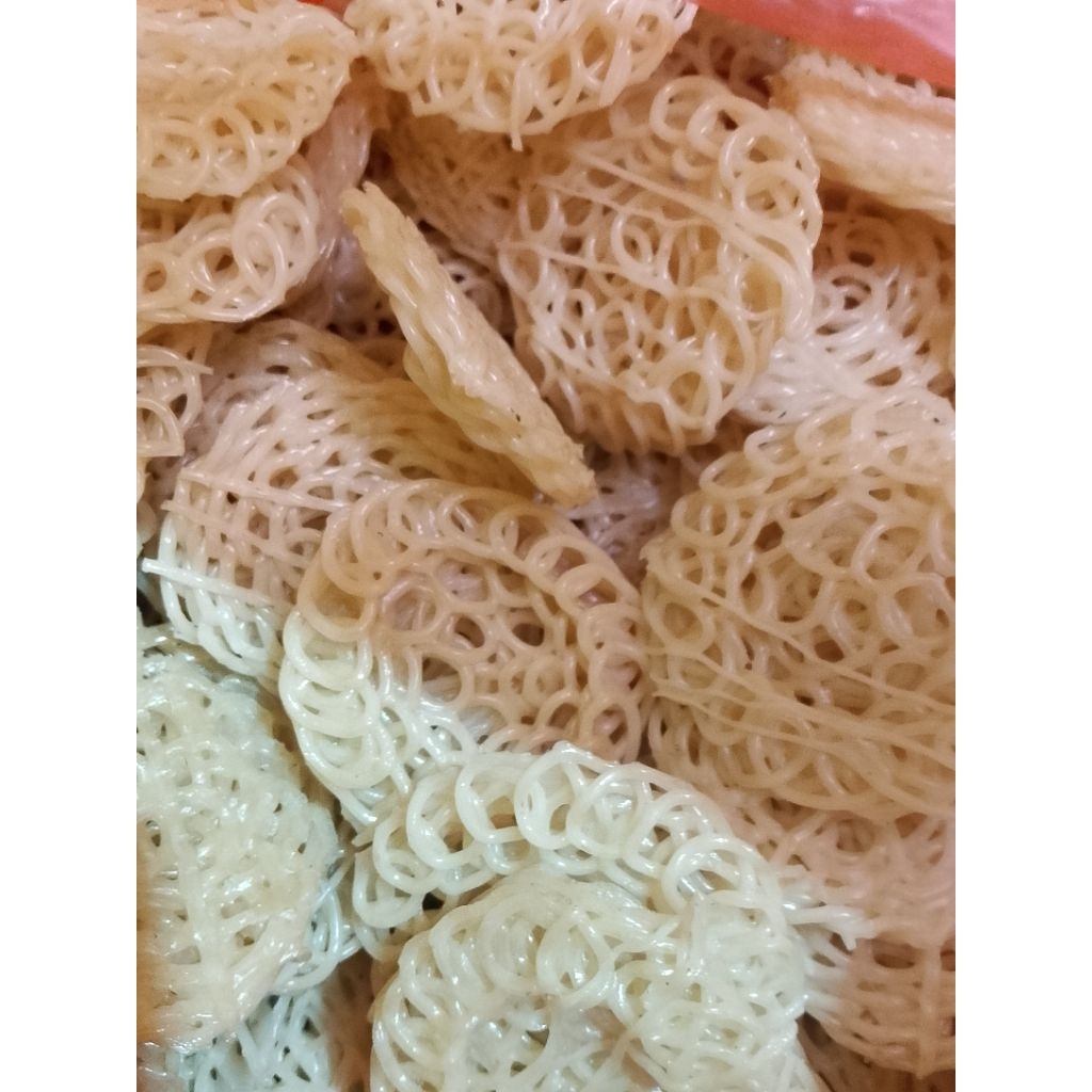 

KERUPUK PUTIH MENTAH SIAP GORENG PAKET 30 PCS