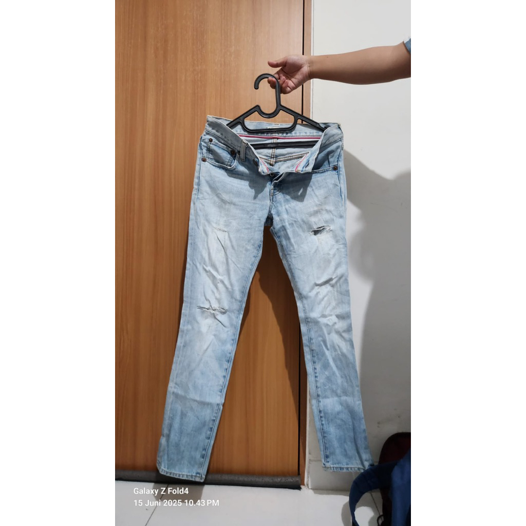 Celana Jeans Earth Music&cology Ori