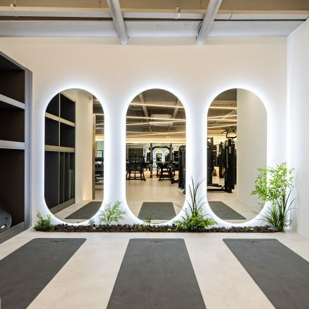 Kaca Cermin Full Body Lampu Led Gantung Wastafel Kamar Mandi Aesthetic Kapsul