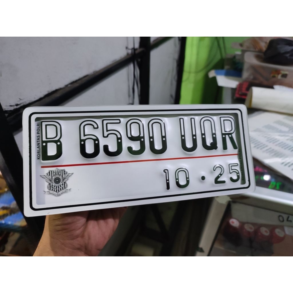 plat motor mika akrilik