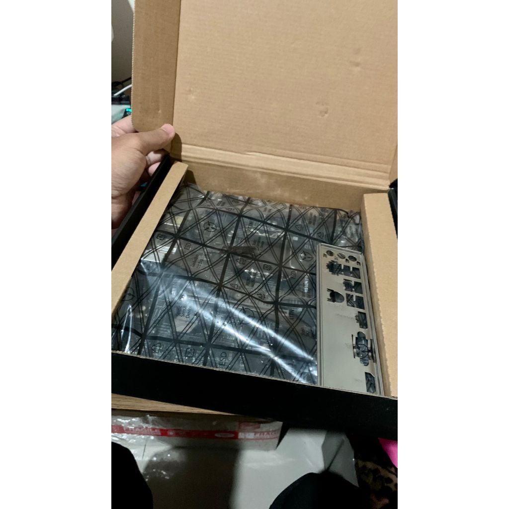 Proci Mobo set i3 10100f + H510M + Ram 16gb