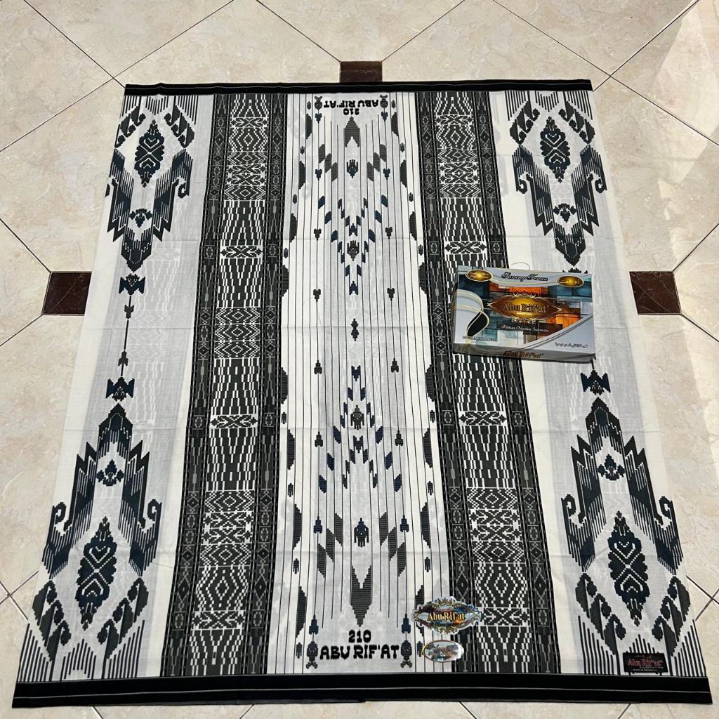 SARUNG ABU RIF'AT MOTIF BHS KETJUBUNG ATLAS SARUNG ABU RIF'AT KEMBANG