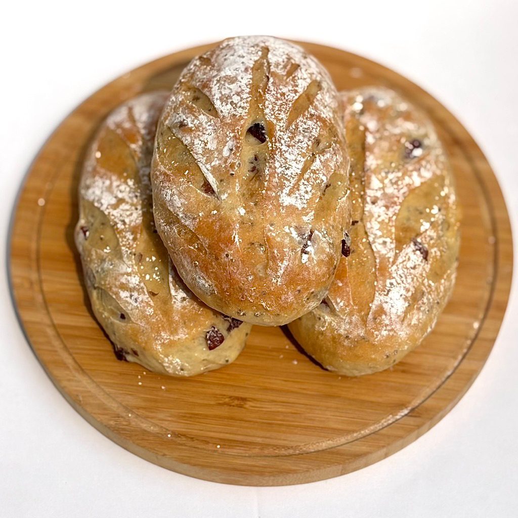 

Organic 100% Soft Sourdough Cranberry Plain With Chia Seed Tinggi Serat dan Rendah Gula