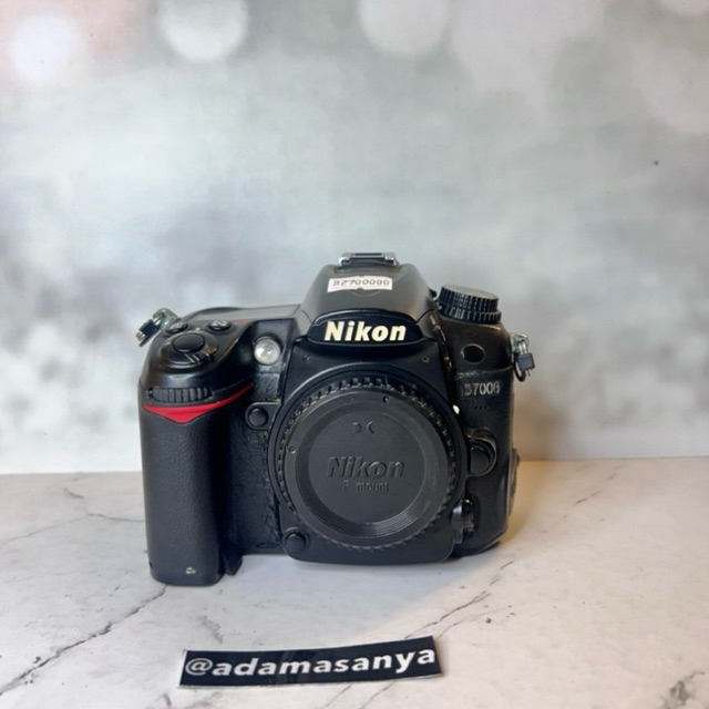 NIKON D7000 BODY ONLY