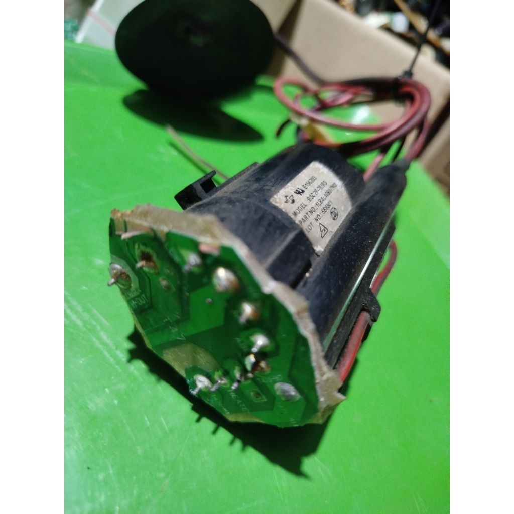 fbt sanyo copotan/bekas slim flat