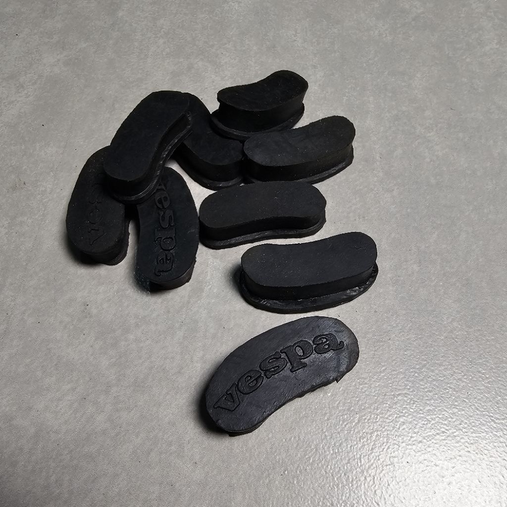 Karet Tutup Platina Vespa Super Sprint Pts