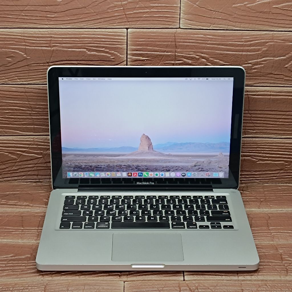 Laptop MacBook Pro 2012 Intel Core i5 RAM 6GB SSD 250GB Backlit