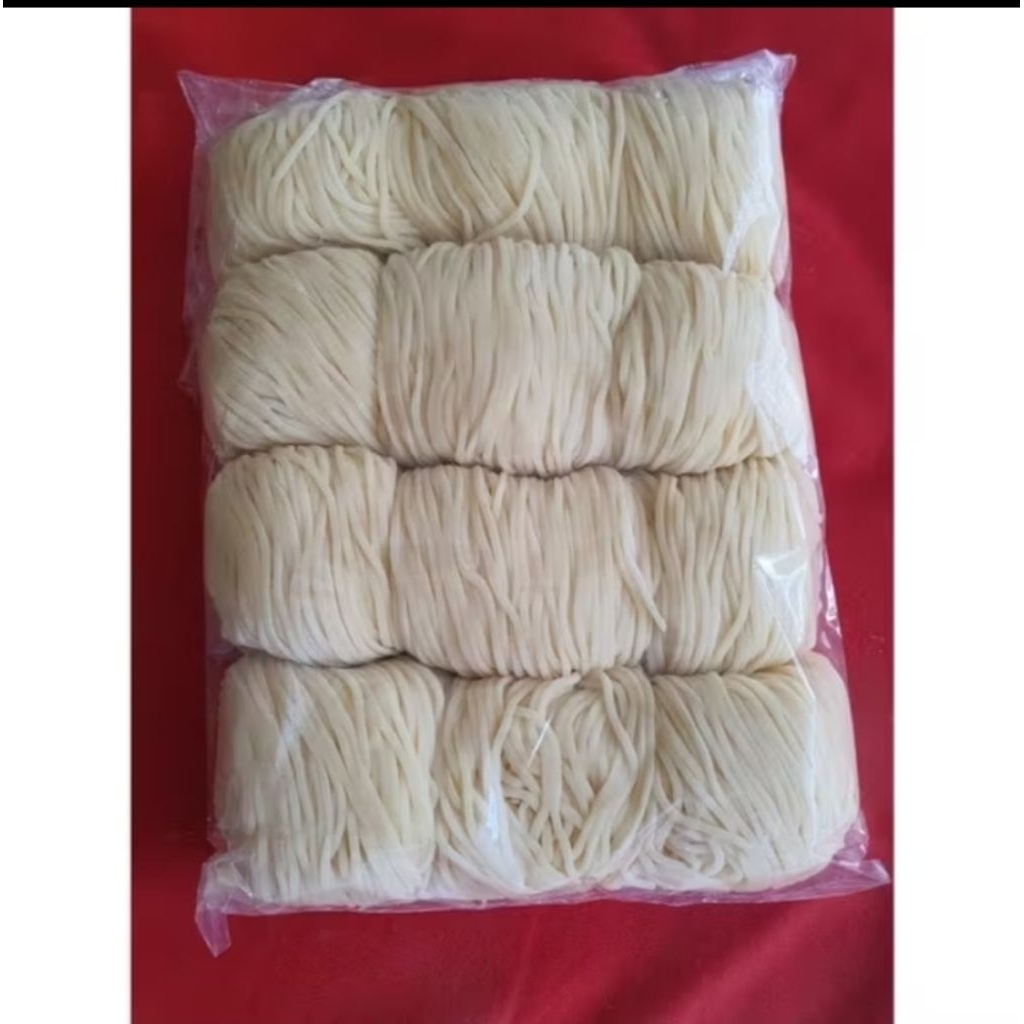

Mie Basah Ramen Tipis Kecil Halal Murah 1kg isi 12porsi/gulung