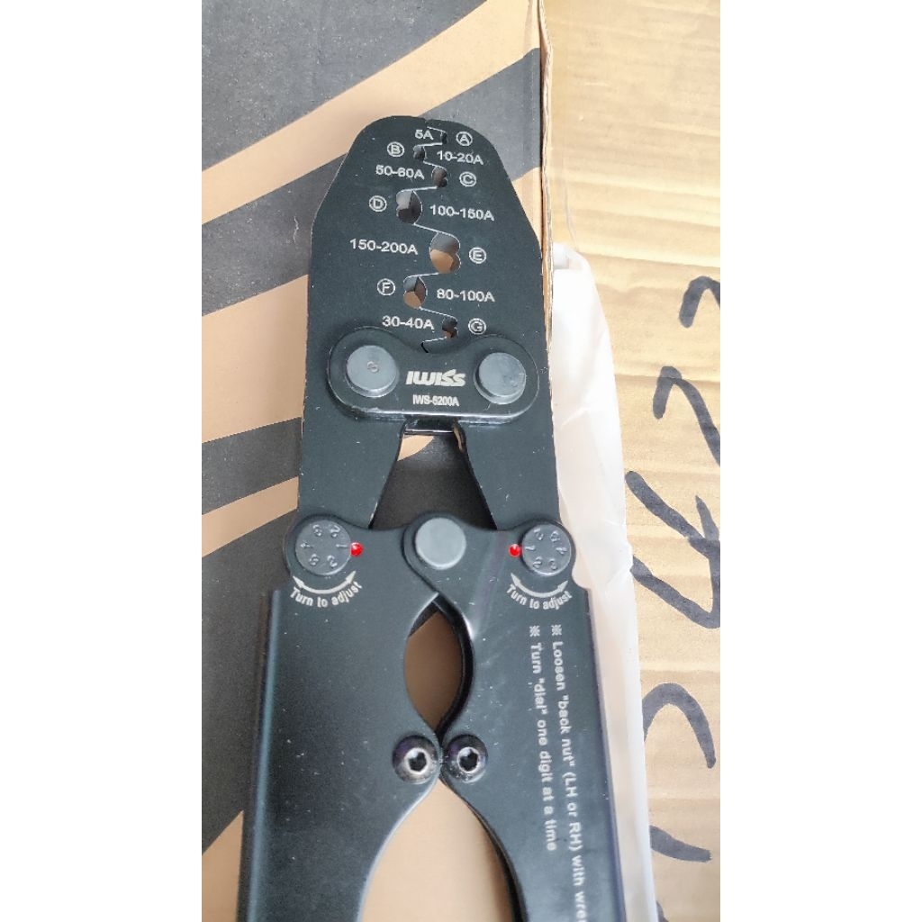 Iwiss 5200A tang crimping skun kabel baterai