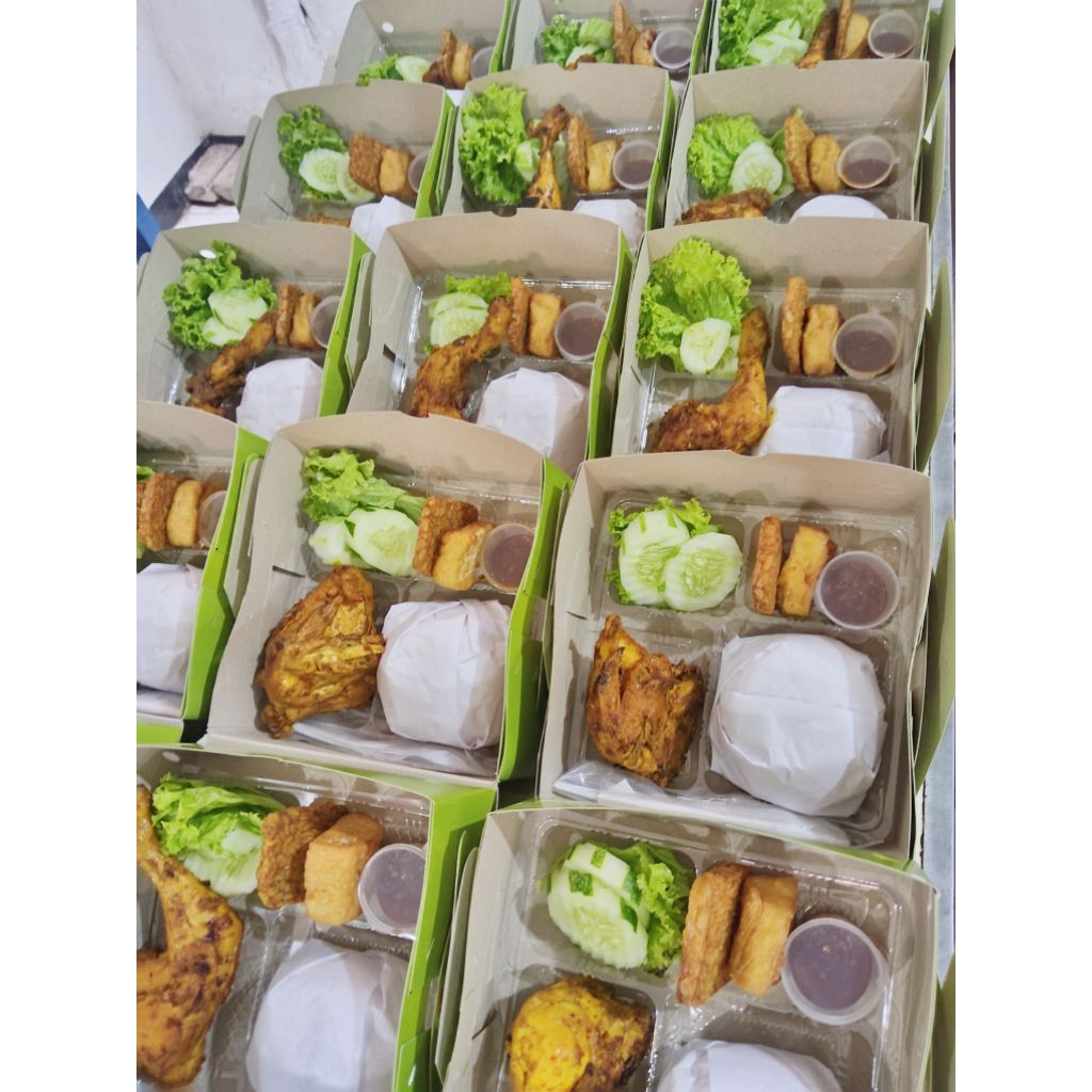 

Aneka Nasi box/Nasi Kotak